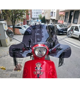 MOTOCAM Peugeot Django Ön Cam 2017-2026 Model 39cm Siyah Renkli 4mm Elcikli APARATSIZ