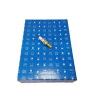 Bajaj Pulsar NS200-RS200 Dominar 250-400 Sağ Sol Buji DK111028 Orijinal