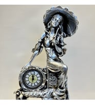 ŞEMSİYELİ KADIN MODEL SAAT GAGA-533