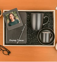 Kişiye Özel Fotoğraflı Çerçeve,Defter,Kalem,Kahve Fincanı Ve Fincan Hediye Seti (Siyah)
