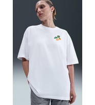 Nike Oversized Short Sleeve Graphic T-shirt Grafik Baskılı Oversize Kadın Tişört Beyaz