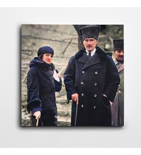 Atatürk ve Latife Hanım Kare Kanvas Tablo