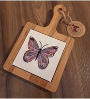 Loya Handmade - Ahşap Mini Sunum ( Kelebek Desenli El Yapımı Çini)