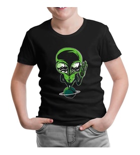 Alien on Planet Siyah Çocuk Tshirt