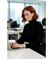 Kadın Ekru Oversize Süper Crop Dik Yaka Triko Kazak Düşük Kol Kışlık Güncel Moda Trendi Kaliteli