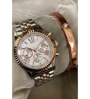 Şık Tasarımlı Özel Kutulu Metal Kordon Cartier Bileklikli Zarafetli Kadın Kol Saati Gümüş Rose Gold Renk Kadına Anneye Arkadasa Ablaya Teyzeye Sevgiliye Ese Dosta Dogum Gunu Yılbası Özel Yıldonumu Hediyesi