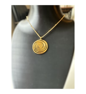 Çelik Gold Spiral Sarmal Kolye