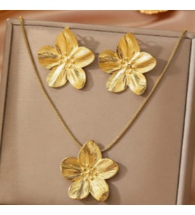 Kadın Gold Çiçek Formlu Takı Seti – Paslanmaz Çelik Kolye ve Küpe