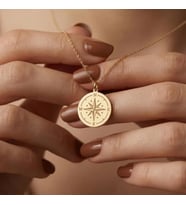 Kişiye Özel 925 Ayar Gümüş Zarif Pusula Model Kolye (Gold)