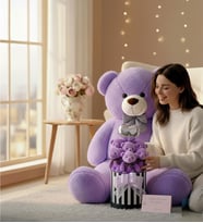 Premium 90 cm Peluş Ayı ve Silindir Kutuda, Kalpli Balonlu 6’lı Mor Ayıcık Buketi (Lila)