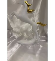 Avatar Kaideli Kübik Şahlanan Uçan At Beyaz