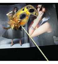 Lüks Taşlı Saplı Maskeli Balo Maskesi Altın Renk 35 cm