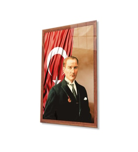 Atatürk Cam Tablo 4mm Dayanıklı Temperli Cam, Atatürk Glass Wall Art (Çok Renkli)