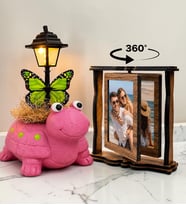Size Özel Hediye Seti Dekoratif Sevimli Kaplumbağa Masa Lambası ve 2 Fotoğraflı Ahşap Döner Çerçeve
