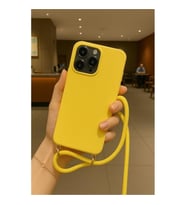 Coverzone Apple iPhone 16 Pro Max ile Uyumlu ?pli Boyun Ask?l? Silikon K?l?f Kadife ?� Yap?l? Dulcet Epiphany boyun �apraz as?labilen ?pli K?l?f Sar?