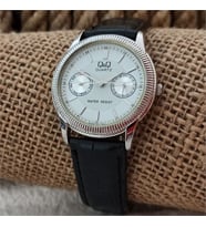 Q&Q AA04J301Y Kadın Kol Saati
