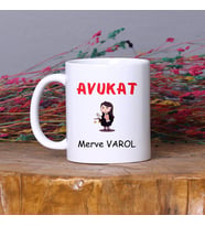 Avukata Hediye Avukat Temalı Kişiye Özel İsimli Kupa Bardak Avukatlar Günü Hediyesi (Beyaz)
