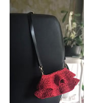 Kırmızı Fırfırlı Rafya Örgü Çanta Fırfırlı Model Çanta
