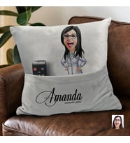 BK Gift Kişiye Özel Doktor Karikatür Tasarımlı Organizer Kumanda ve Atıştırmalık Cepli Gri Kırlent Yastık-2 Arkadaşa Hediye, Cepli Yastık