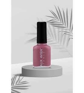 Pembe Nude Oje 55 - Yüksek Pigmentli Uzun Süreli Kalıcılık Hızlı Kuruma - Nail Lacquer 55