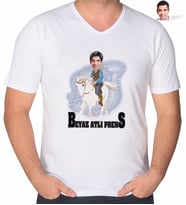 BK Gift Kişiye Özel Beyaz Atlı Prens Karikatürlü V Yaka Tişört-3
