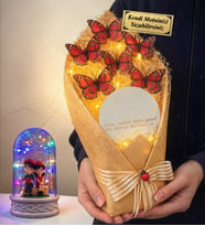 Size Özel Led Işıklı Aynalı Kırmızı Kelebek Buketi ve Renkli Işıklı Biblolu Fanus (Model 5)