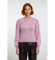 Kadın Regular Kesim Nakış Detaylı Polyester Triko Kazak Soğuk Havalarda Konforlu Ve Modern Bir Stil