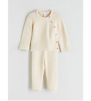 LCW baby Bej Kız Bebek Triko Hırka Ve Pantolon 2'li
