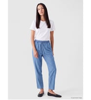 LCWAIKIKI Classic Mavi Beli Lastikli Mom Fit Kadın Jean Pantolon