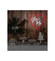 You+Me Yazılı ve Şekilli Neon Tabela