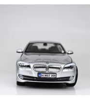 BMW 535i Metal Model Araba Gri - Kişiye Özel Plakalı (1:24 Ölçek)