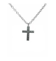 Antik İşlemeli Haç Figürlü Unisex Kolye – 60 cm Zincirli, Vintage & Gotik Metal Takı (Gümüş)