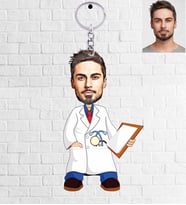 Kişiye Özel Doktor Tasarımlı Karikatür Ahşap Anahtarlık Bay-1-Eco