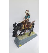 WISE Veronese-METEHAN RENKLİ-30*30*9 CM