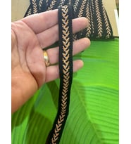 EN 1 CM ETNİK DESENLİ ŞERİT DİKİŞ GİYİM AKSESUARI 1 METRE (Siyah)