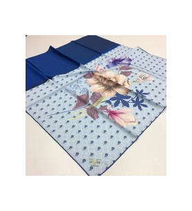 Çiçekli Desen Gold Seri Twill Eşarp Eşarp Askısı ile Birlikte 90x90 cm Mavi Laci