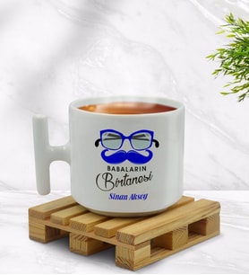 BK Gift Kişiye Özel Babaların Bir Tanesi Tasarımlı T Kulplu Beyaz Middle Kupa Bardak - Model 1