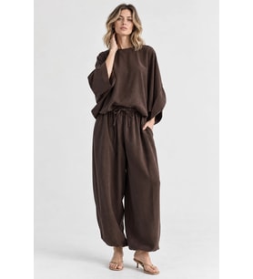 Rahat Kesim Modal Takım - Yarasa Kol Oversize Bluz ve Geniş Paça Şalvar Pantolon - Acı Kahve