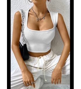 Fantezia Night Kadın Beyaz Kare Yaka Kalınlaşan Omuz Detaylı Crop Top Bluz