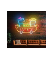 LIVE FAST Yazılı ve Şekilli Neon Tabela