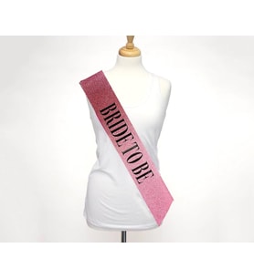 Pembe Üzeri Siyah Büyük Bride To Be Yazılı Simli Işıltılı Kuşak Kemer 10 Cm Genişlik