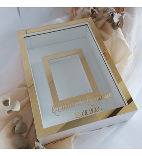 25X35 BEYAZ-GOLD LEDSİZ FOTOĞRAF BÖLÜMLÜ ANI ÇERÇEVESİ- NİŞAN SÖZ GÜLLERİNİZ İÇİN ÇERÇEVELER