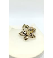 Pearl Leaf – İncili Yaprak Broş