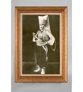 Altın Varaklı Çerçeveli Paspartulu Atatürk Tablo a795 (Gold)