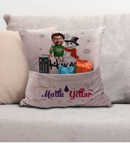 BK Gift Kişiye Özel Yılbaşı Karikatür Tasarımlı Organizer Kumanda ve Atıştırmalık Cepli Pembe Kırlent Yastık- 9, Yılbaşı Hediyesi, Yeni Yıl Hediyeleri