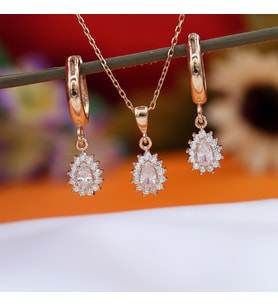 Beyaz Taşlı Minimal Anturaj Damla Gümüş Kolye Küpe Takım