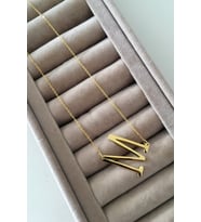 Gold Altın Kaplama İri Plaka Harf Kolye M Harfi
