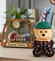 Kişiye Özel İsimli Newton Denge Topları & Bearista Şapkalı Ayıcık Pipetli Bardak