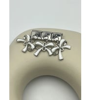 Çelik Silver Kurdele Sallantılı Nomi Charm - 25crm88