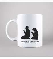 Namaz Kılan Eşler ( Dualarda Buluşalım ) Tasarımlı Kupa